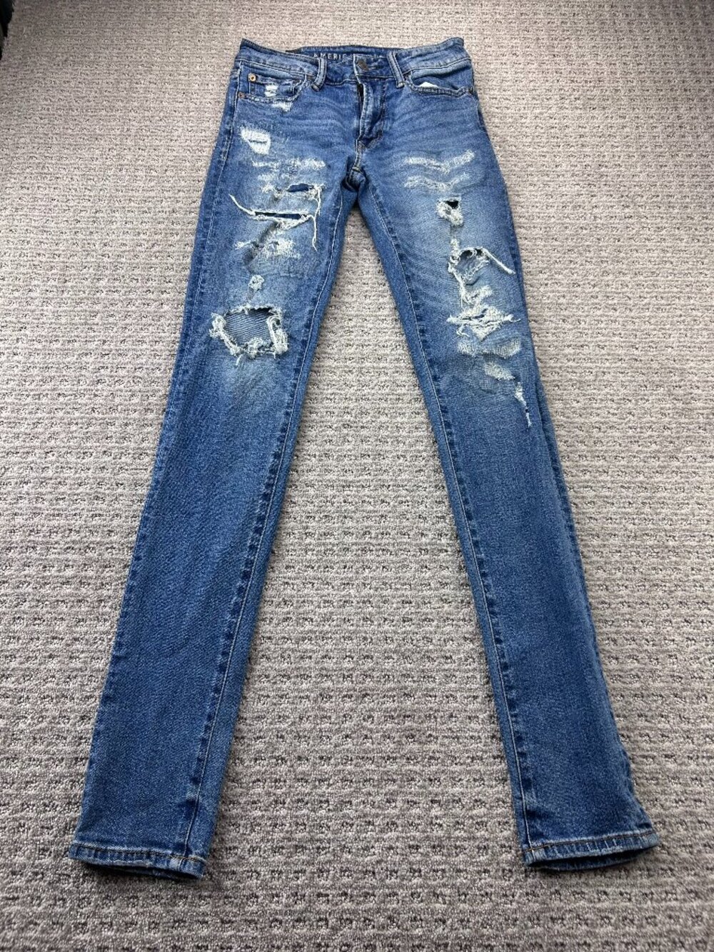 American Eagle Stacked Skinny Distressed Rip Jeans Women Size 28X30 Stretch